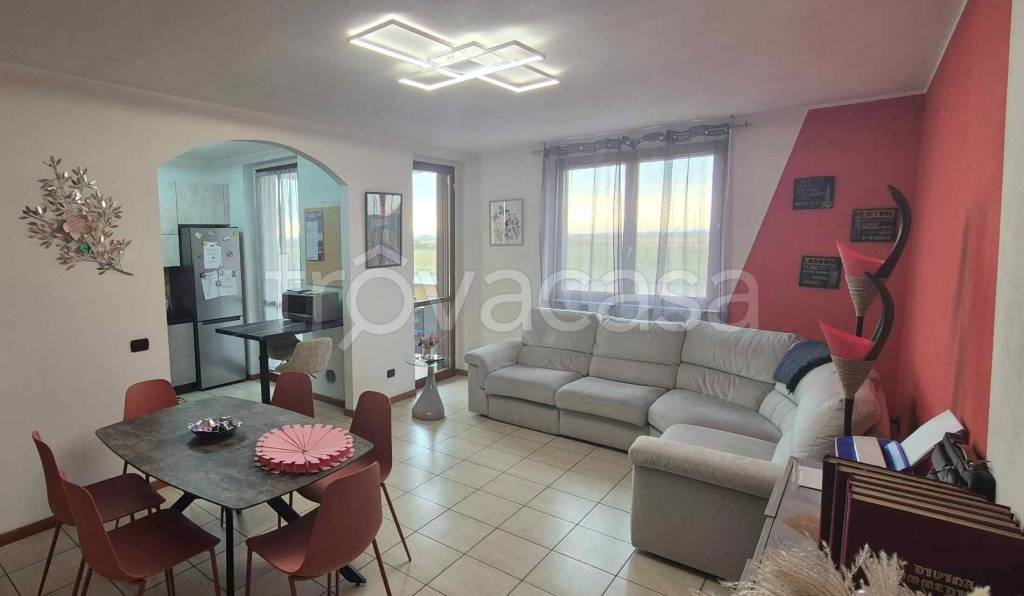 appartamento in vendita a Trecate