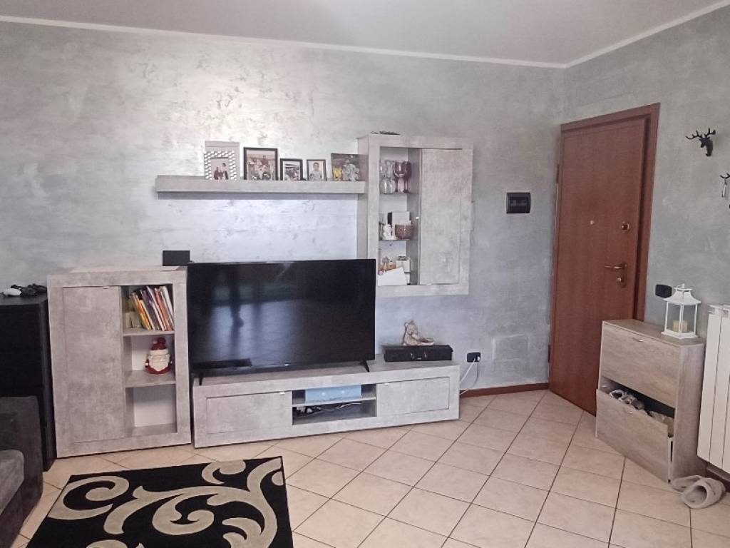 appartamento in vendita a Trecate