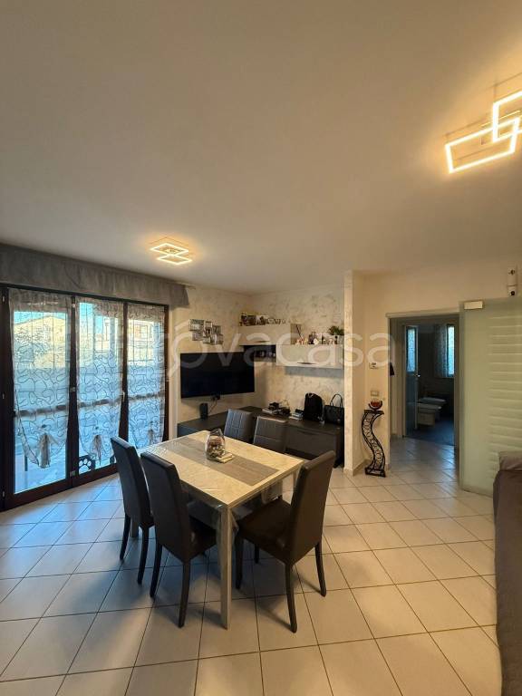 appartamento in vendita a Trecate