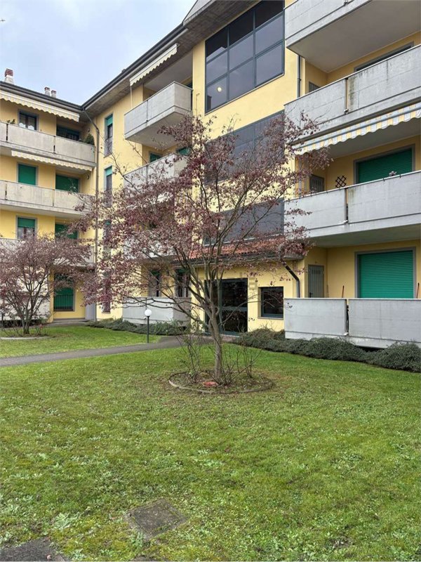 appartamento in vendita a Trecate