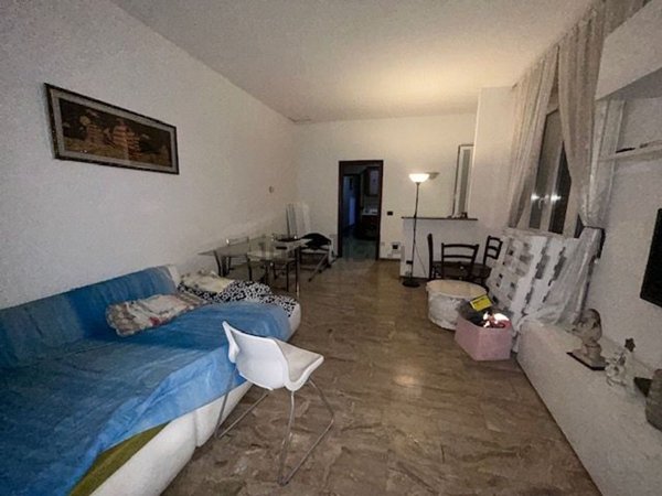 casa indipendente in vendita a Trecate