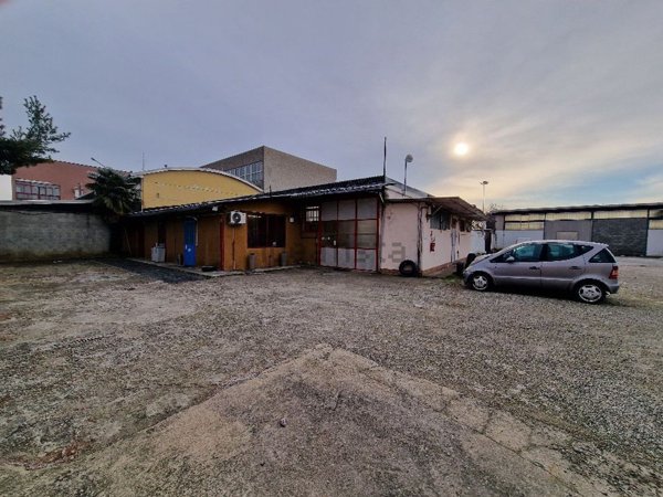 terreno agricolo in vendita a Trecate