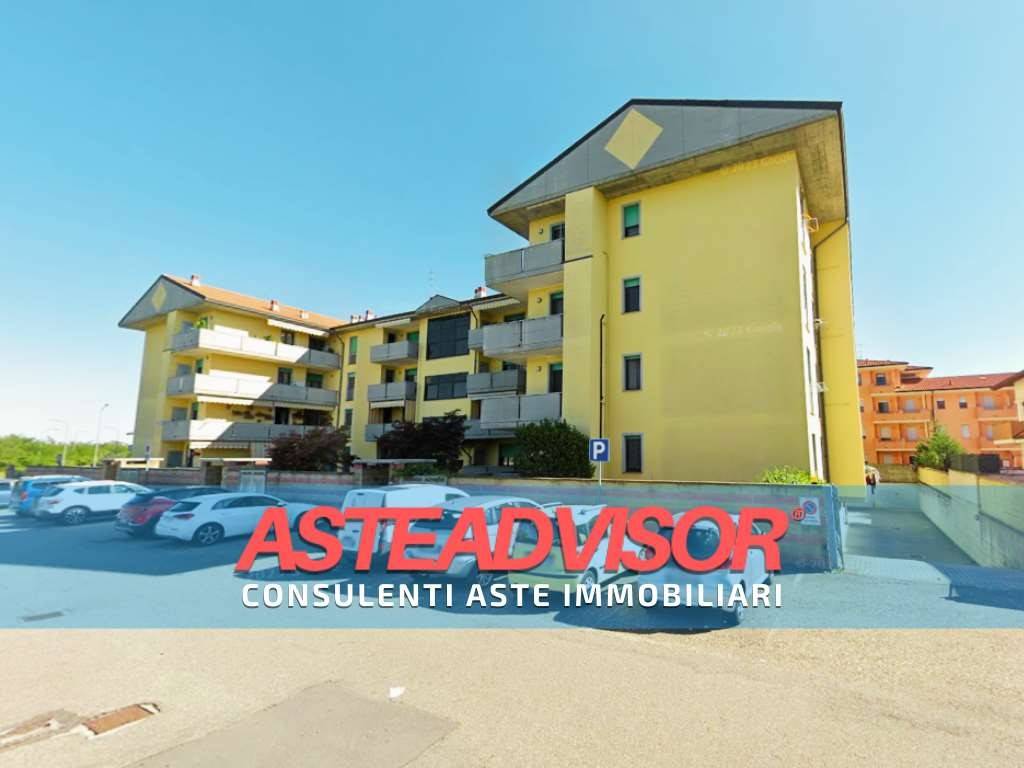 appartamento in vendita a Trecate