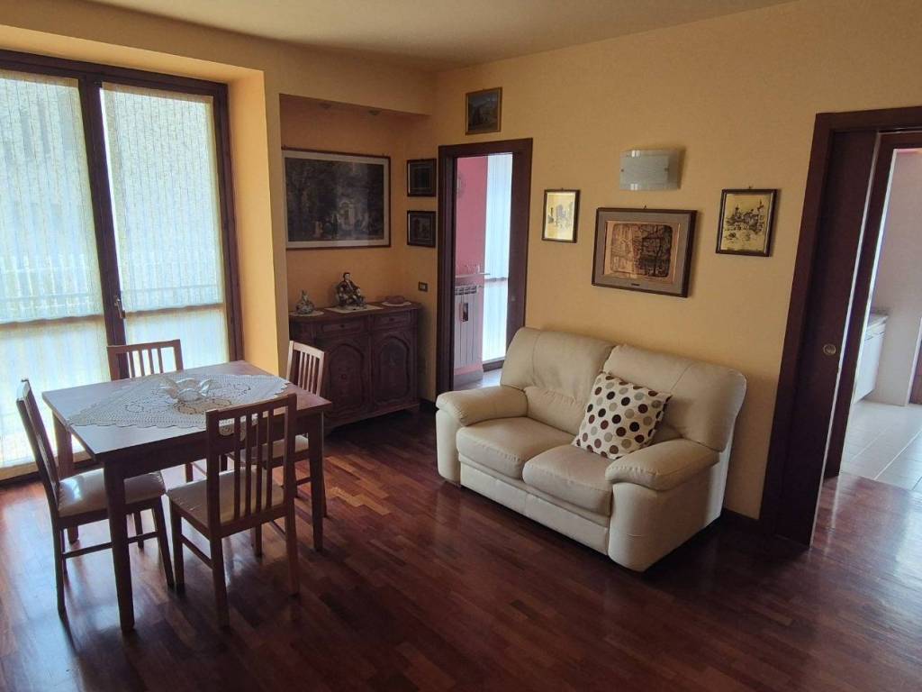 appartamento in vendita a Trecate