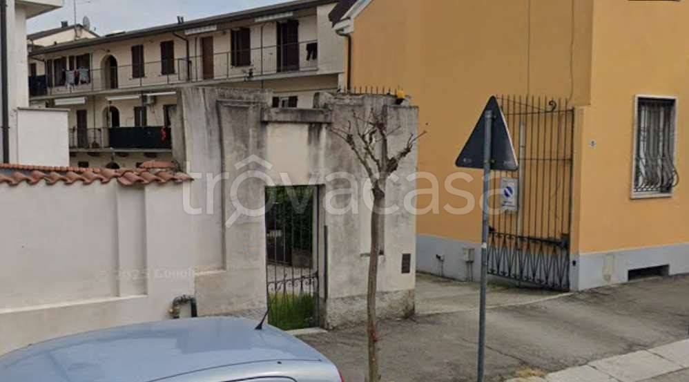 appartamento in vendita a Trecate