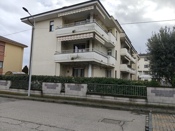 appartamento in vendita a Trecate