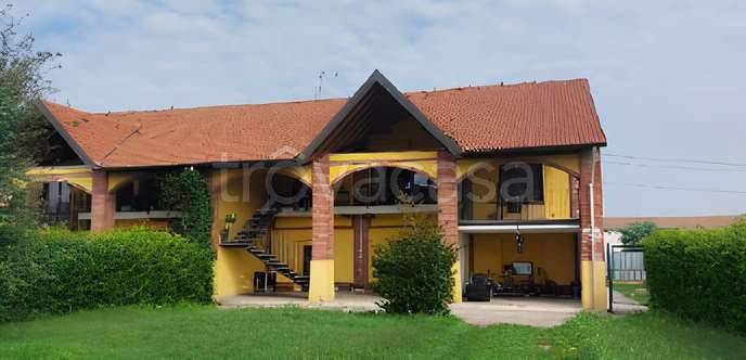 appartamento in vendita a Trecate