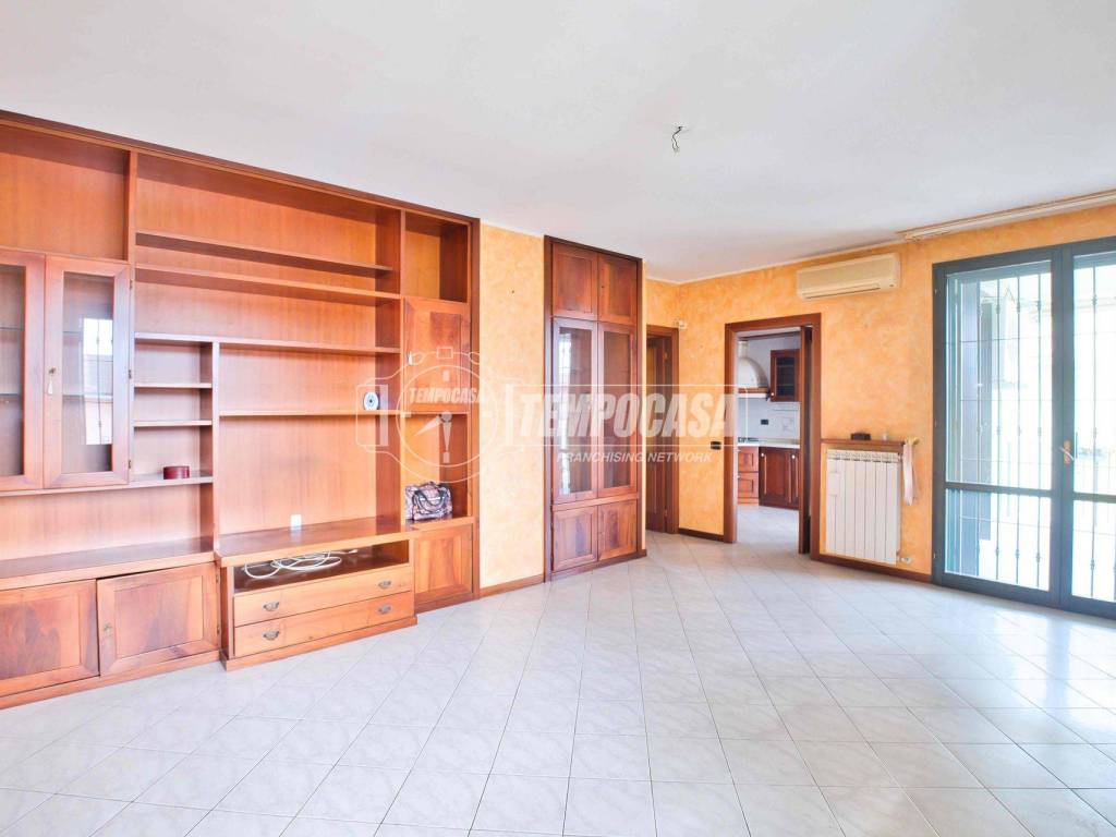 appartamento in vendita a Trecate
