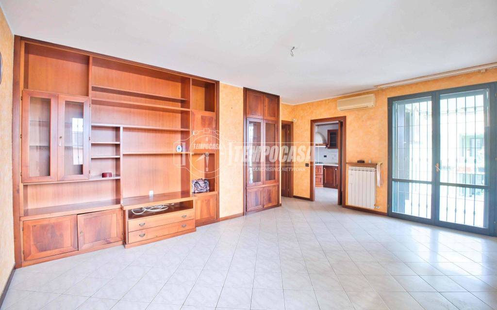 appartamento in vendita a Trecate