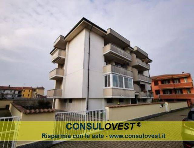 appartamento in vendita a Trecate