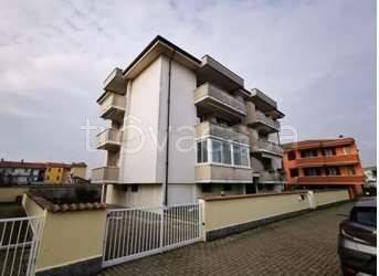 appartamento in vendita a Trecate
