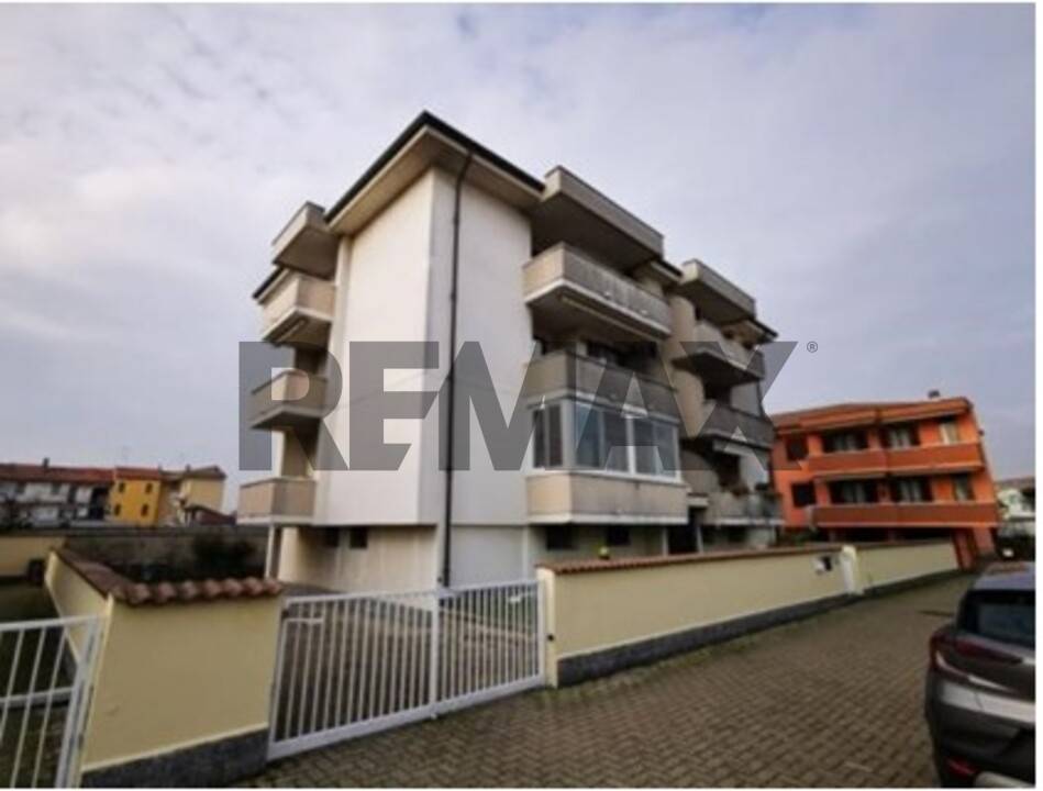 appartamento in vendita a Trecate