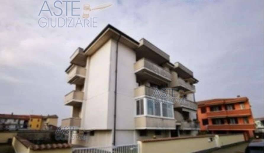 appartamento in vendita a Trecate
