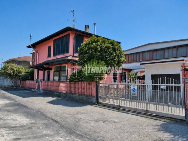 appartamento in vendita a Trecate
