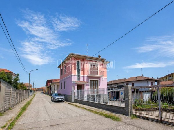 appartamento in vendita a Trecate