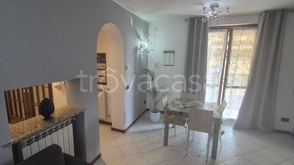 appartamento in vendita a Trecate