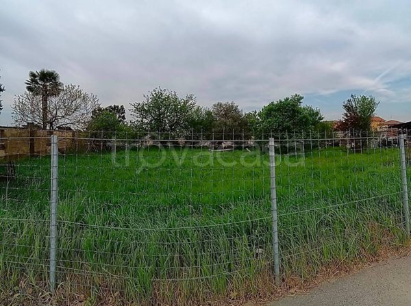 casa indipendente in vendita a Trecate