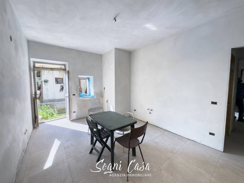 casa indipendente in vendita a Vaprio d'Agogna