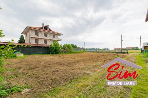 casa indipendente in vendita a Vaprio d'Agogna