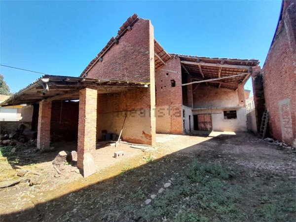 appartamento in vendita a Vaprio d'Agogna