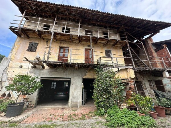 quadrivano in vendita a Vaprio d'Agogna