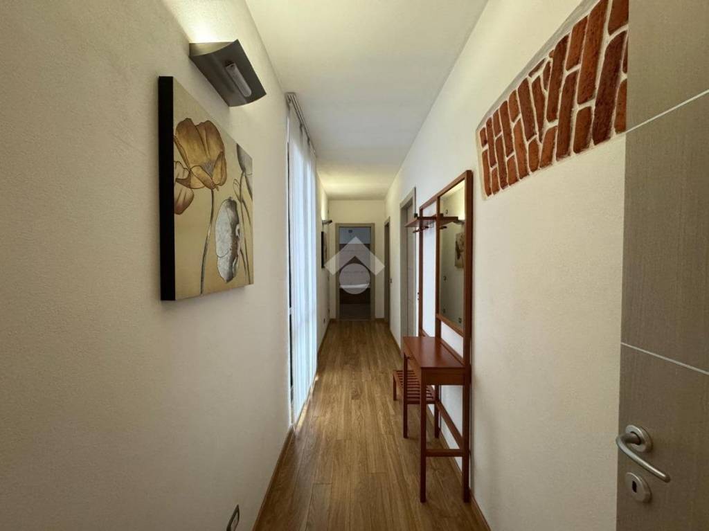 casa indipendente in vendita a Vaprio d'Agogna