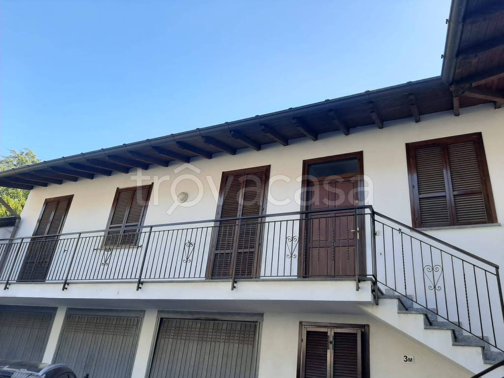 appartamento in vendita a Varallo Pombia