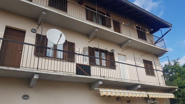 appartamento in vendita a Varallo Pombia