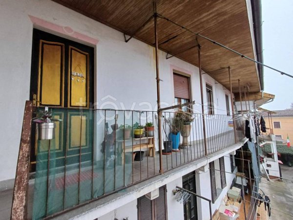 appartamento in vendita a Varallo Pombia