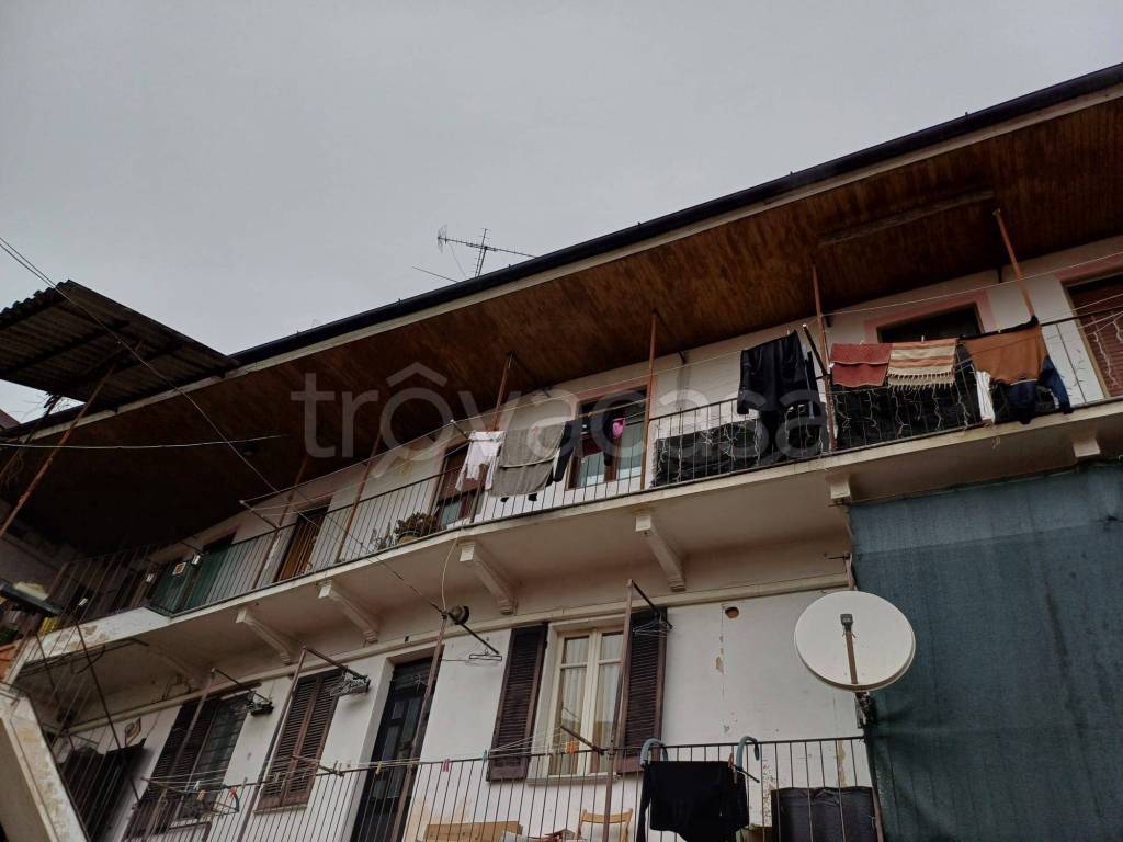 appartamento in vendita a Varallo Pombia
