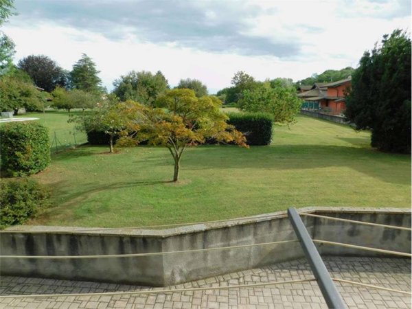 terreno agricolo in vendita a Varallo Pombia