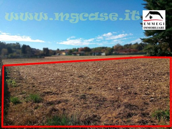 terreno agricolo in vendita a Varallo Pombia