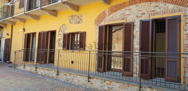 appartamento in vendita a Varallo Pombia