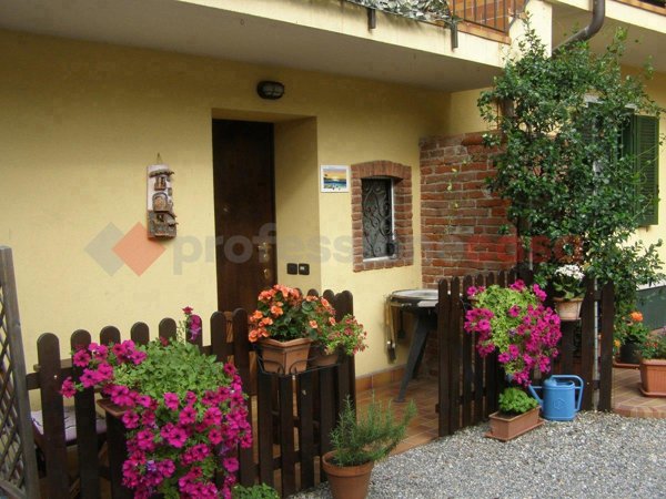 appartamento in vendita a Varallo Pombia