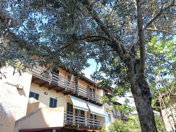 appartamento in vendita a Varallo Pombia