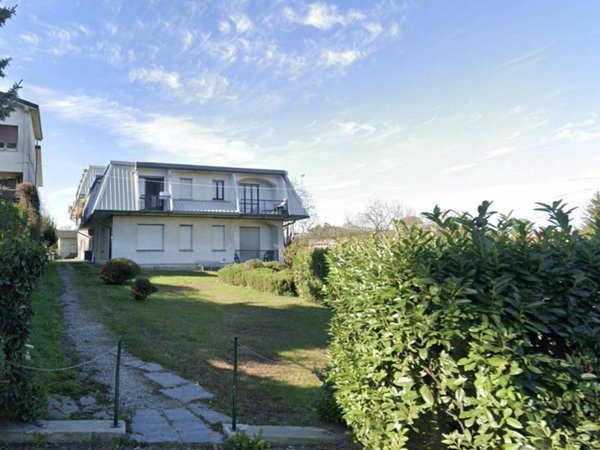 appartamento in vendita a Varallo Pombia