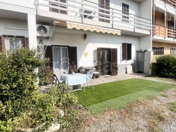 appartamento in vendita a Varallo Pombia