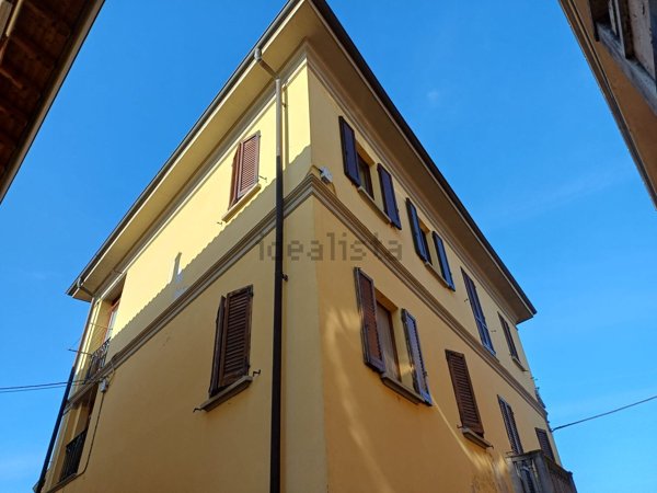 appartamento in vendita a Varallo Pombia