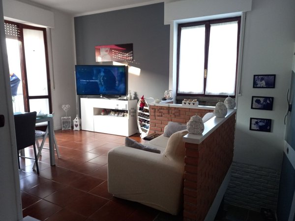 appartamento in vendita a Varallo Pombia