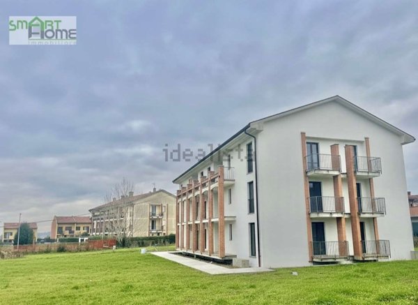 appartamento in vendita a Varallo Pombia