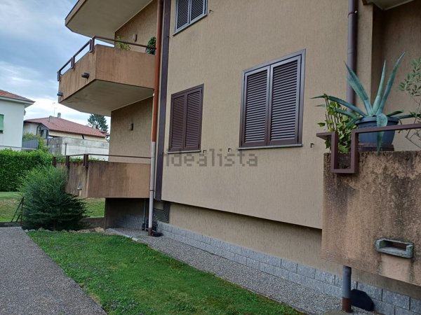 appartamento in vendita a Varallo Pombia