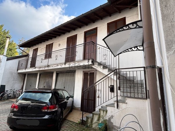 appartamento in vendita a Varallo Pombia