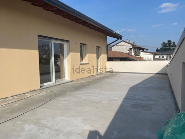 appartamento in vendita a Varallo Pombia