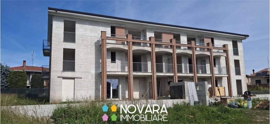 appartamento in vendita a Varallo Pombia