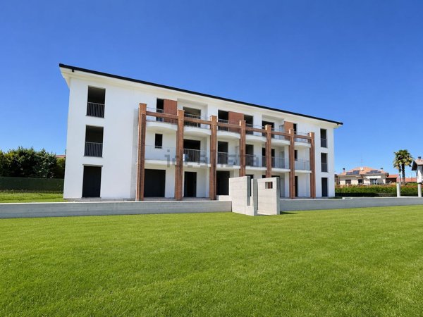 appartamento in vendita a Varallo Pombia
