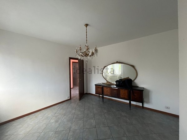 appartamento in vendita a Varallo Pombia