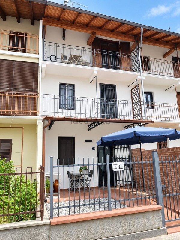 appartamento in vendita a Varallo Pombia