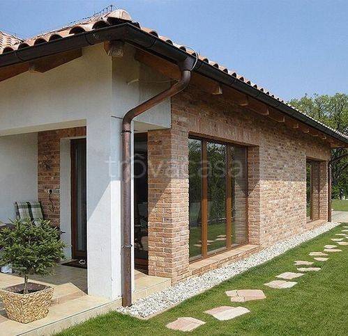 casa indipendente in vendita a Vespolate