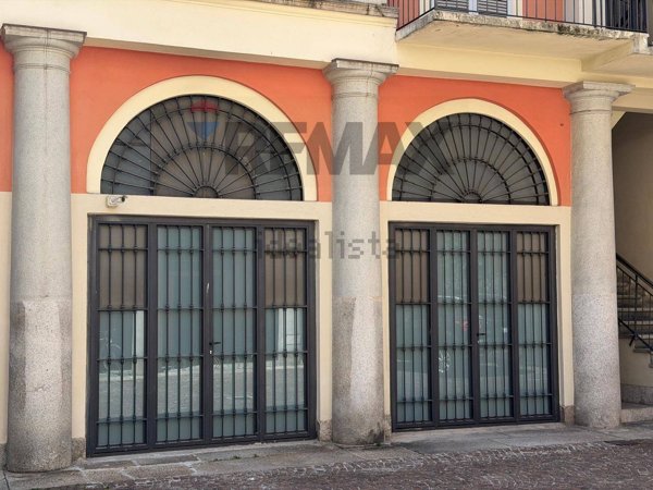 locale di sgombero in vendita a Vespolate