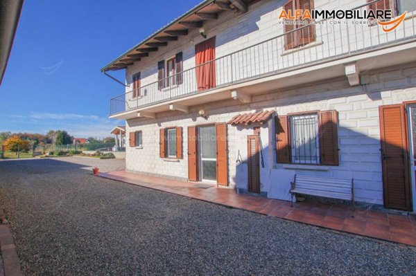 casa indipendente in vendita a Vicolungo